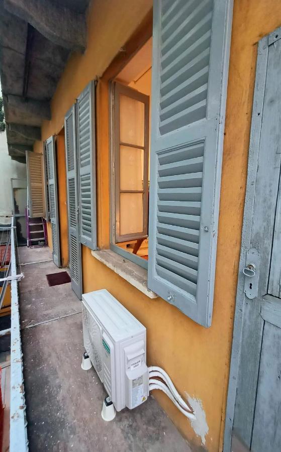 Relaxing Apartment In The Heart Of Milan Exterior photo